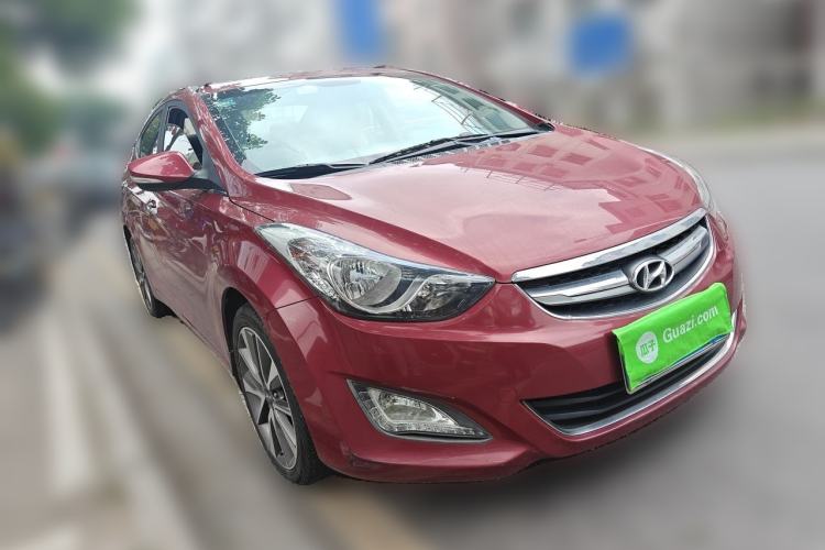 Used Hyundai Elantra (5th Generation / Langdong) 2015 1.6L Automatic Luxury Model Front Right 45 Deg
