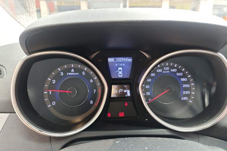 Used Hyundai Elantra (5th Generation / Langdong) 2015 1.6L Automatic Leading Model Instrument Cluster