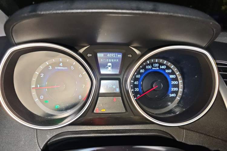 Used Hyundai Elantra (5th Generation / Langdong) 2015 1.6L Automatic Leading Model Instrument Cluster