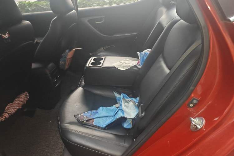 Used Hyundai Elantra (5th Generation / Langdong) 2015 1.6L Automatic Luxury Model Left Rear Seat