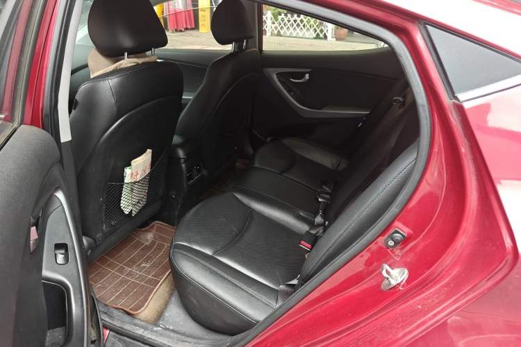 Used Hyundai Elantra (5th Generation / Langdong) 2015 1.6L Automatic Luxury Model Left Rear Seat