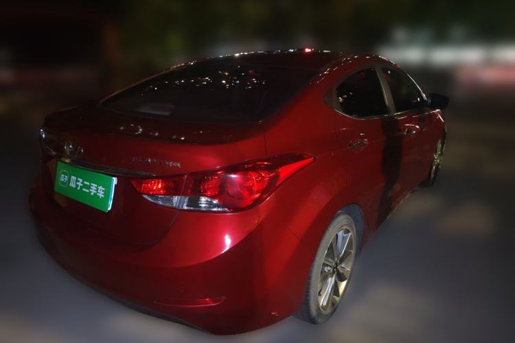 Used Hyundai Elantra (5th Generation / Langdong) 2015 1.6L Automatic Leading Model Rear Right 45 Deg