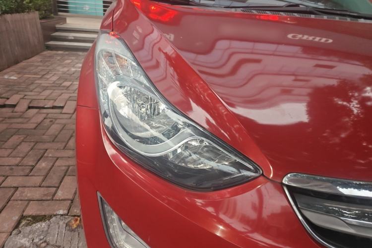Used Hyundai Elantra (5th Generation / Langdong) 2015 1.6L Automatic Luxury Model Right Front Headlight