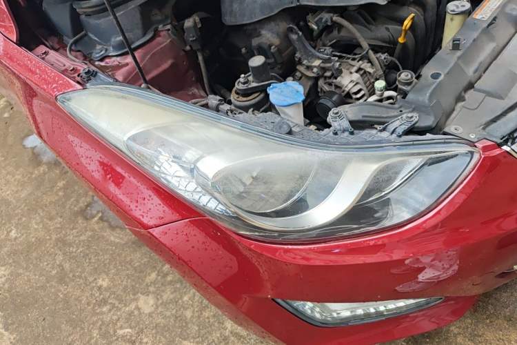 Used Hyundai Elantra (5th Generation / Langdong) 2015 1.6L Automatic Leading Model Right Front Headlight