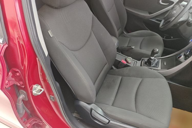 Used Hyundai Elantra (5th Generation / Langdong) 2015 1.6L Manual Leading Model Right Front Seat