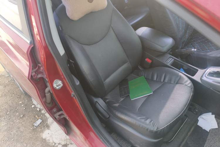 Used Hyundai Elantra (5th Generation / Langdong) 2015 1.6L Automatic Luxury Model Right Front Seat