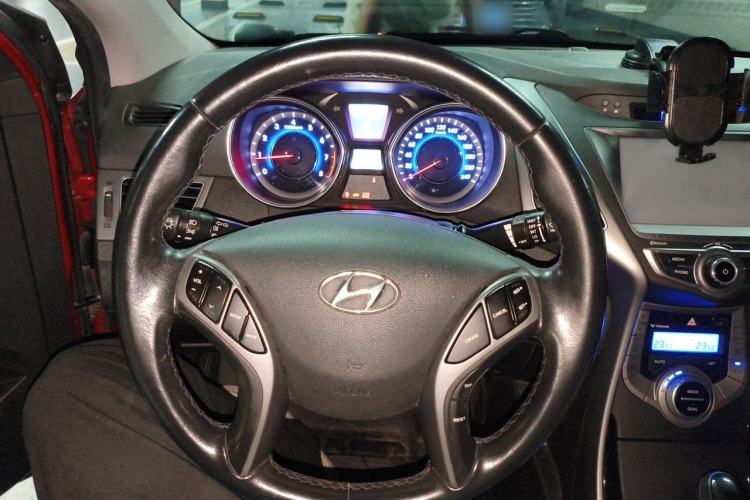 Used Hyundai Elantra (5th Generation / Langdong) 2015 1.6L Automatic Luxury Model Steering Wheel