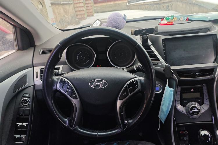 Used Hyundai Elantra (5th Generation / Langdong) 2015 1.6L Automatic Luxury Model Steering Wheel