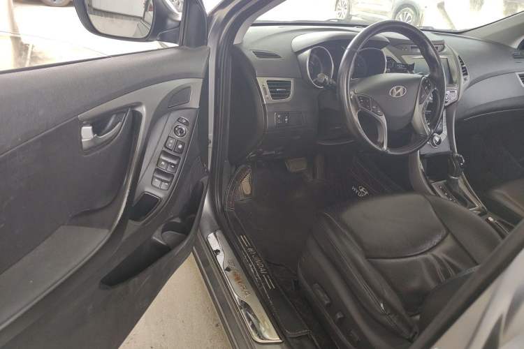 Used Hyundai Elantra (5th Generation / Langdong) 2015 1.6L Automatic Leading Model Driver Seat