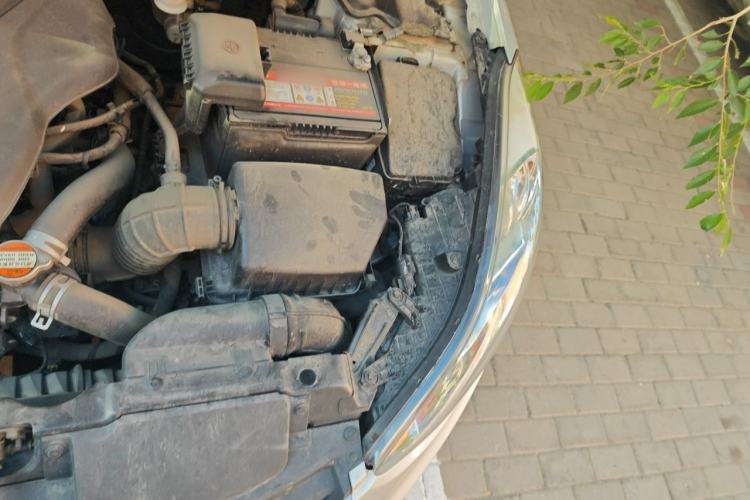 Used Hyundai Elantra (5th Generation / Langdong) 2015 1.6L Automatic Fashion Model Engine Bay Left