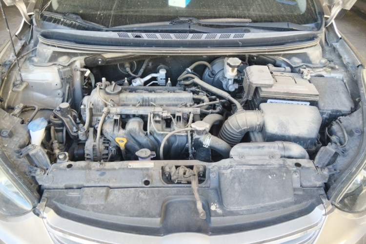 Used Hyundai Elantra (5th Generation / Langdong) 2015 1.6L Automatic Leading Model Engine Bay