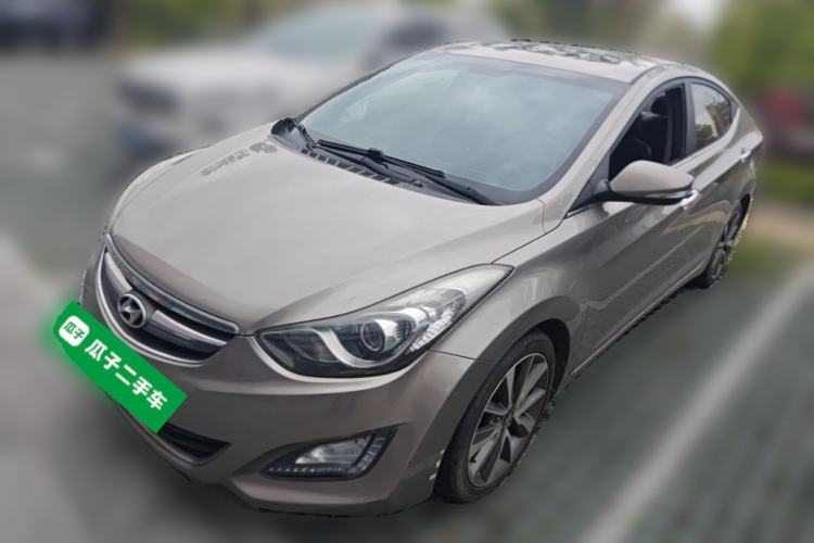 Used Hyundai Elantra (5th Generation / Langdong) 2015 1.6L Automatic Luxury Model Front Left 45 Deg