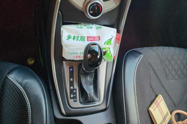 Used Hyundai Elantra (5th Generation / Langdong) 2015 1.6L Automatic Fashion Model Gear Lever