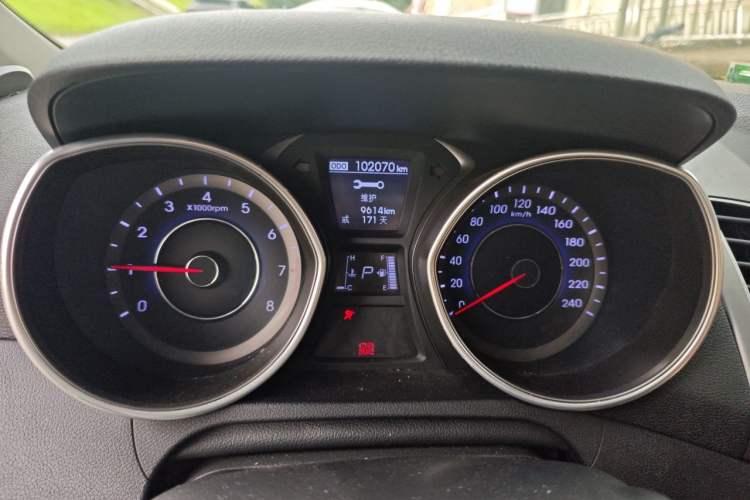 Used Hyundai Elantra (5th Generation / Langdong) 2015 1.6L Automatic Leading Model Instrument Cluster