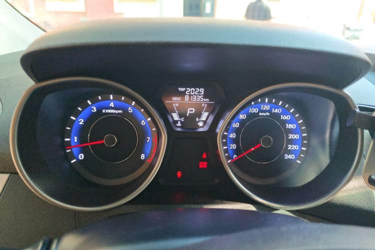 Used Hyundai Elantra (5th Generation / Langdong) 2015 1.6L Automatic Fashion Model Instrument Cluster