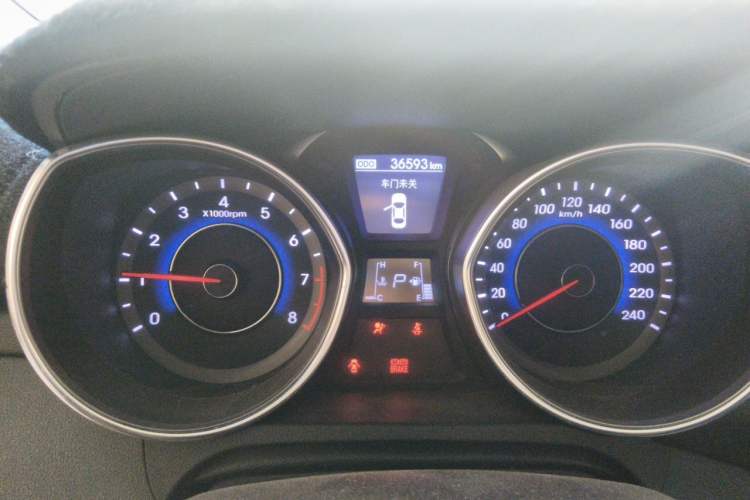 Used Hyundai Elantra (5th Generation / Langdong) 2015 1.6L Automatic Leading Model Instrument Cluster