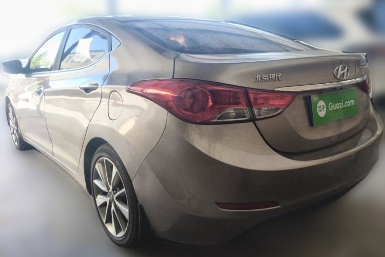 Used Hyundai Elantra (5th Generation / Langdong) 2015 1.6L Automatic Leading Model Rear Left 45 Deg