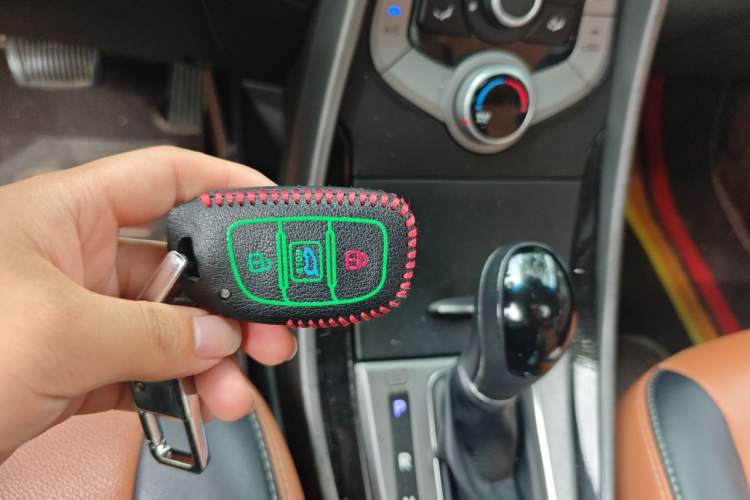 Used Hyundai Elantra (5th Generation / Langdong) 2015 1.6L Automatic Leading Model Vehicle Key