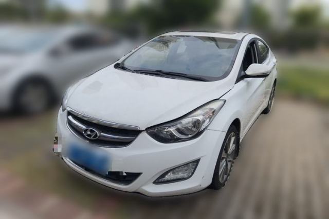 Hyundai Elantra (5th Generation / Langdong) 2015 1.6L Automatic Leading Model usado