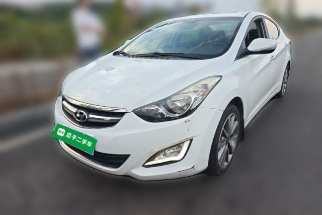 Ojetý Hyundai Elantra (5th Generation / Langdong) 2015 1.6L Automatic Leading Model
