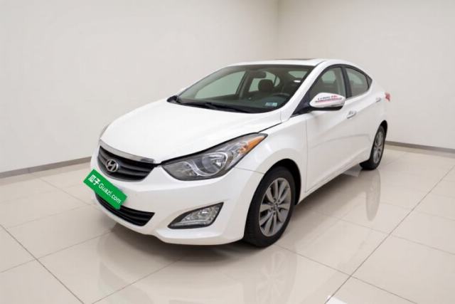 Ojetý Hyundai Elantra (5th Generation / Langdong) 2015 1.6L Manual Leading Model