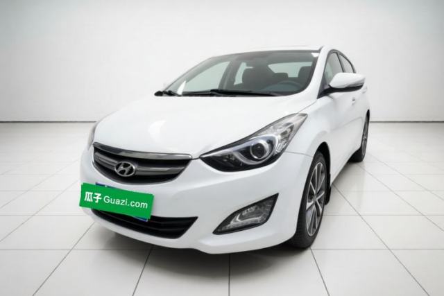 Hyundai Elantra (5th Generation / Langdong) 2015 1.6L Automatic Leading Model usado