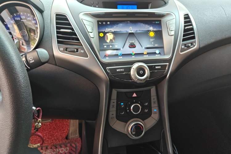 Used Hyundai Elantra (5th Generation / Langdong) 2015 1.6L Automatic Fashion Model Audio And AC Panel