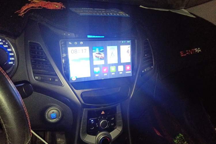 Used Hyundai Elantra (5th Generation / Langdong) 2015 1.6L Automatic Leading Model Audio And AC Panel