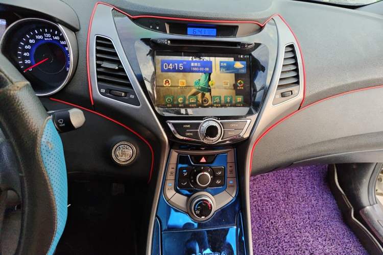 Used Hyundai Elantra (5th Generation / Langdong) 2015 1.6L Manual Leading Model Audio And AC Panel