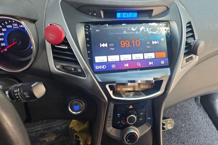Used Hyundai Elantra (5th Generation / Langdong) 2015 1.6L Automatic Leading Model Audio And AC Panel