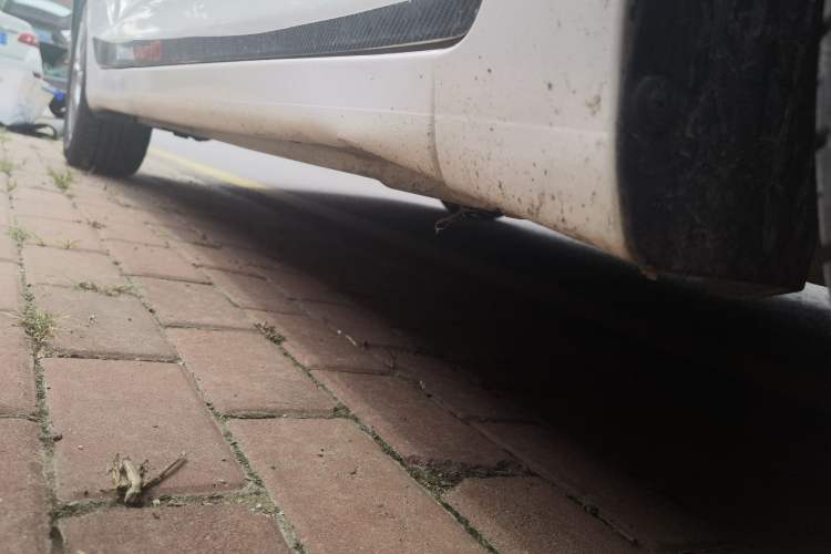 Used Hyundai Elantra (5th Generation / Langdong) 2015 1.6L Manual Leading Model Chassis Front Right