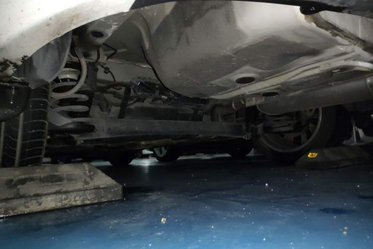 Used Hyundai Elantra (5th Generation / Langdong) 2015 1.6L Automatic Leading Model Chassis Rear Left