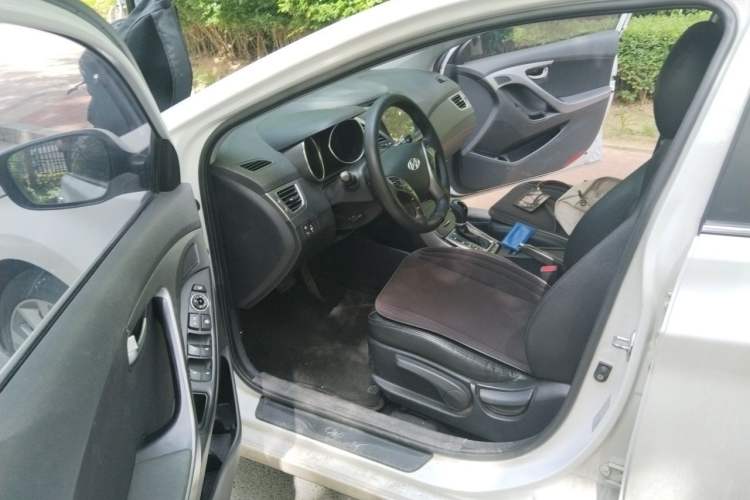Used Hyundai Elantra (5th Generation / Langdong) 2015 1.6L Automatic Leading Model Driver Seat