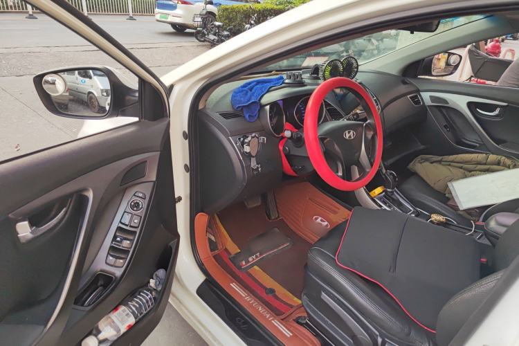 Used Hyundai Elantra (5th Generation / Langdong) 2015 1.6L Automatic Leading Model Driver Seat