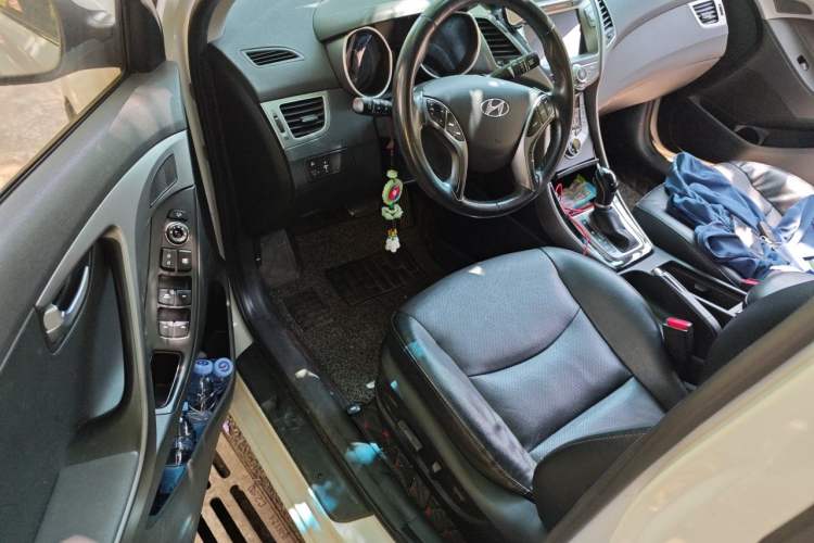 Used Hyundai Elantra (5th Generation / Langdong) 2015 1.6L Automatic Leading Model Driver Seat