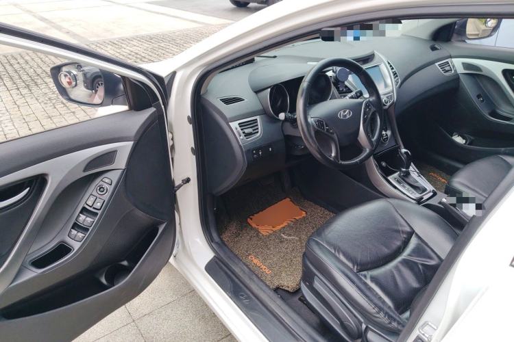 Used Hyundai Elantra (5th Generation / Langdong) 2015 1.6L Automatic Luxury Model Driver Seat