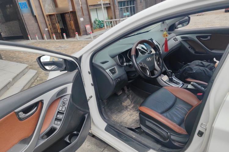 Used Hyundai Elantra (5th Generation / Langdong) 2015 1.6L Automatic Leading Model Driver Seat