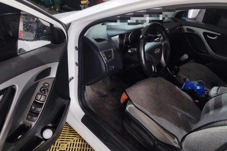 Used Hyundai Elantra (5th Generation / Langdong) 2015 1.6L Manual Leading Model Driver Seat
