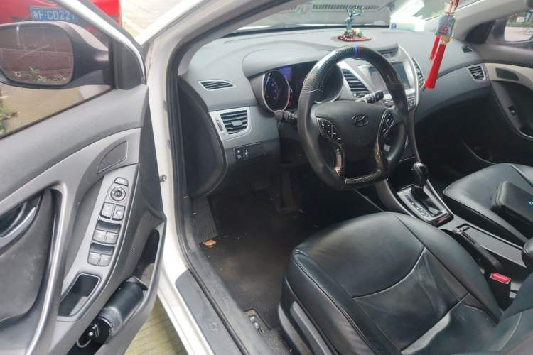 Used Hyundai Elantra (5th Generation / Langdong) 2015 1.6L Automatic Fashion Model Driver Seat