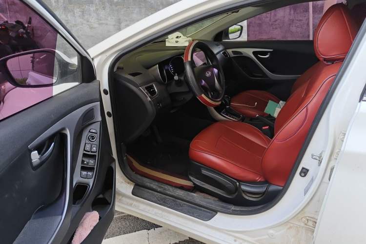 Used Hyundai Elantra (5th Generation / Langdong) 2015 1.6L Automatic Leading Model Driver Seat