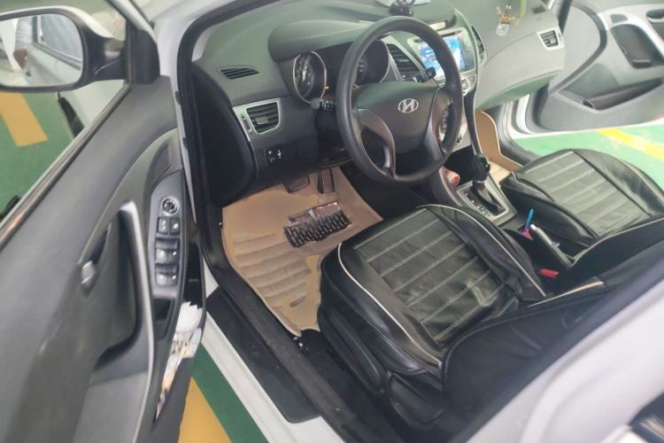 Used Hyundai Elantra (5th Generation / Langdong) 2015 1.6L Automatic Fashion Model Driver Seat