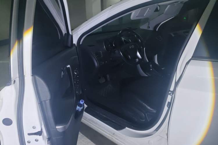 Used Hyundai Elantra (5th Generation / Langdong) 2015 1.6L Automatic Leading Model Driver Seat