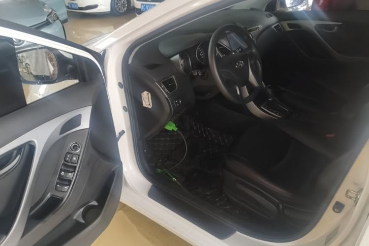 Used Hyundai Elantra (5th Generation / Langdong) 2015 1.6L Automatic Fashion Model Driver Seat
