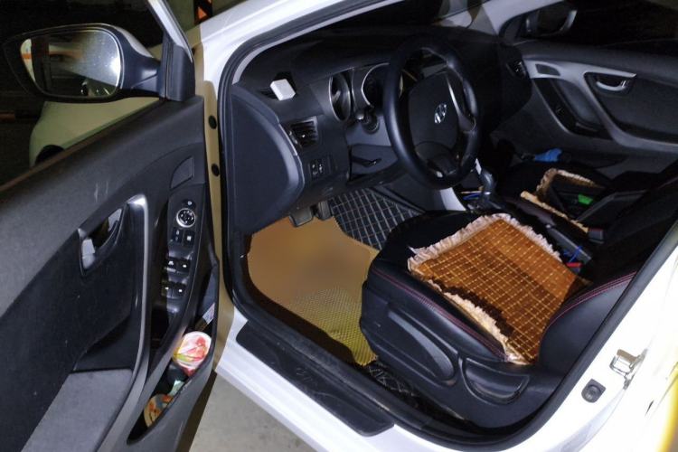 Used Hyundai Elantra (5th Generation / Langdong) 2015 1.6L Automatic Leading Model Driver Seat