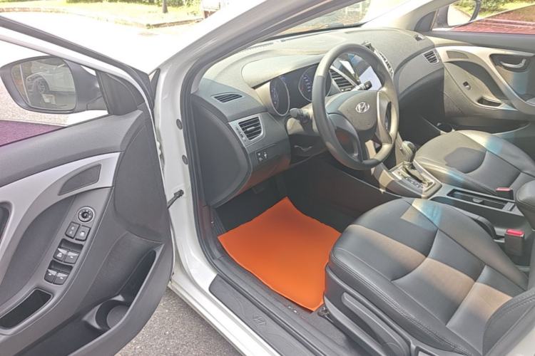 Used Hyundai Elantra (5th Generation / Langdong) 2015 1.6L Automatic Fashion Model Driver Seat