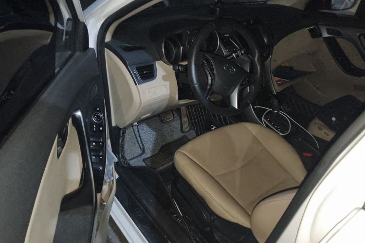 Used Hyundai Elantra (5th Generation / Langdong) 2015 1.6L Automatic Leading Model Driver Seat