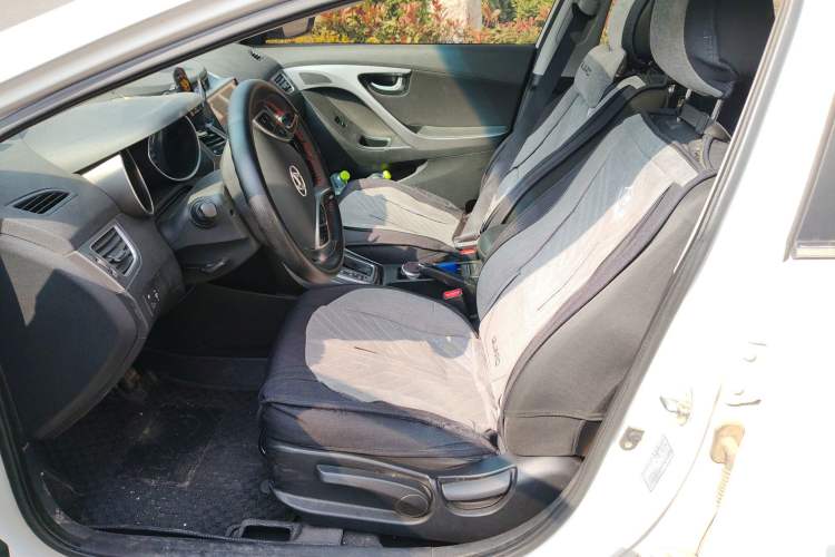 Used Hyundai Elantra (5th Generation / Langdong) 2015 1.6L Automatic Leading Model Driver Seat