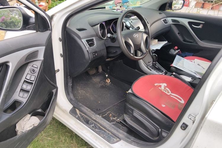 Used Hyundai Elantra (5th Generation / Langdong) 2015 1.6L Automatic Leading Model Driver Seat