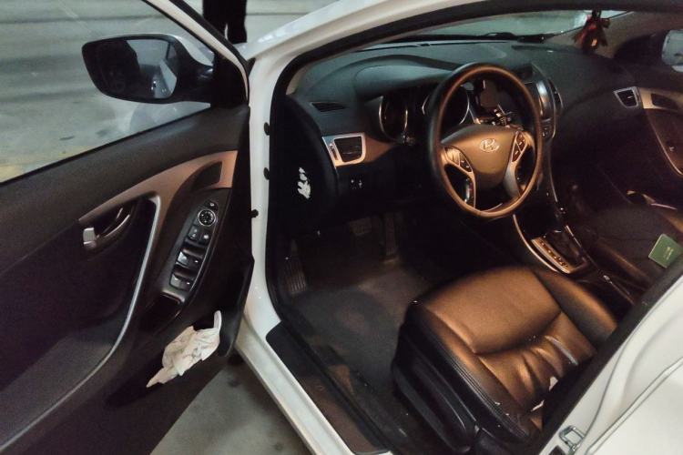 Used Hyundai Elantra (5th Generation / Langdong) 2015 1.6L Automatic Leading Model Driver Seat