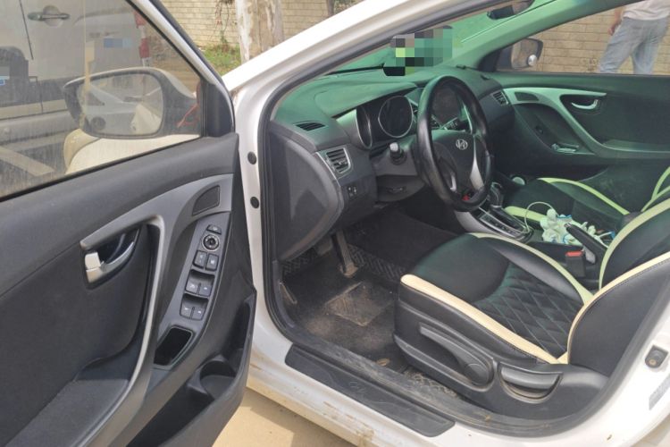 Used Hyundai Elantra (5th Generation / Langdong) 2015 1.6L Automatic Leading Model Driver Seat